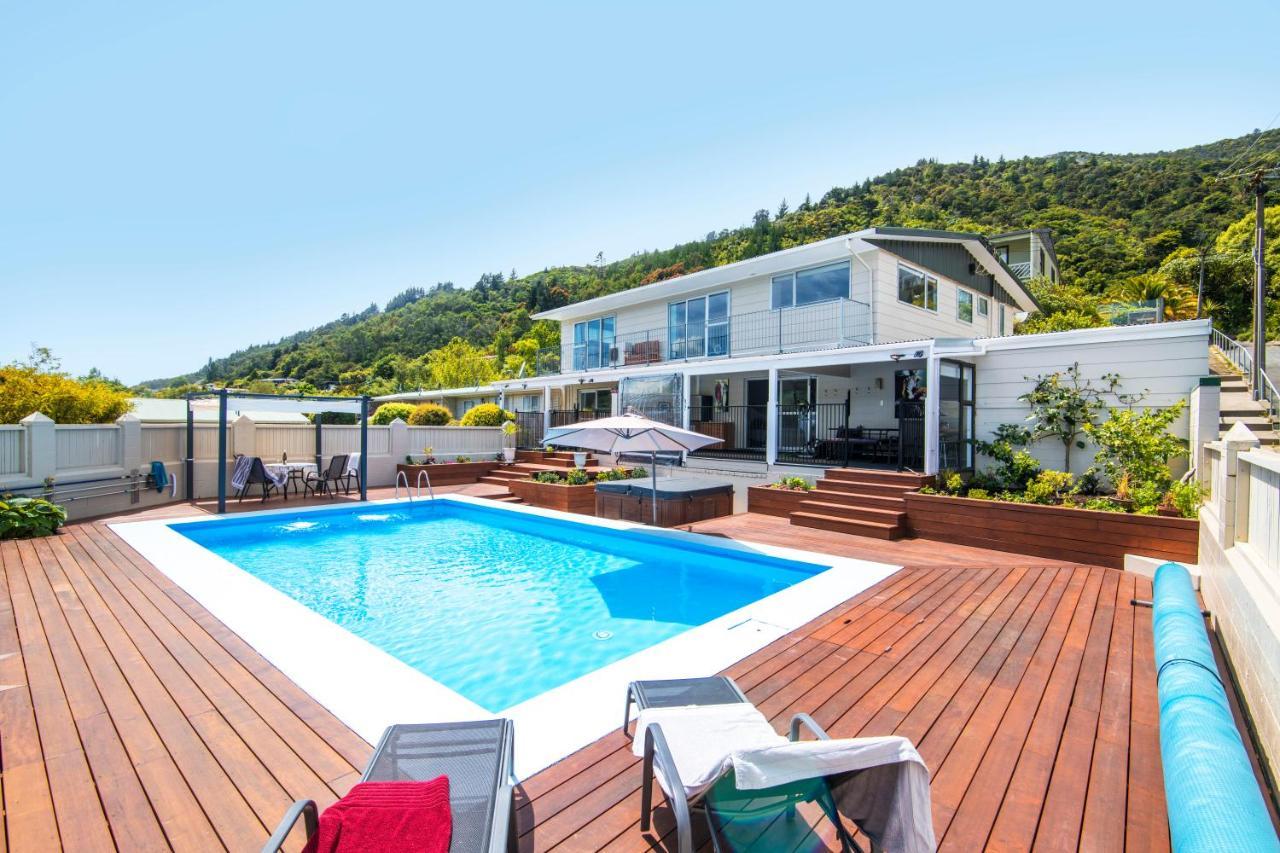 Fabulous Apartment With Private Spa Pool & Gym พิคตัน ภายนอก รูปภาพ